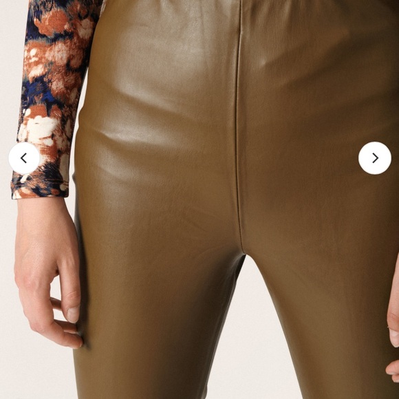 Soaked in Luxury - best vegan leather kickflare pants (feels like real leather) - Picture 3 of 9